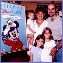Dina & Family Dina Disney Travel Agent