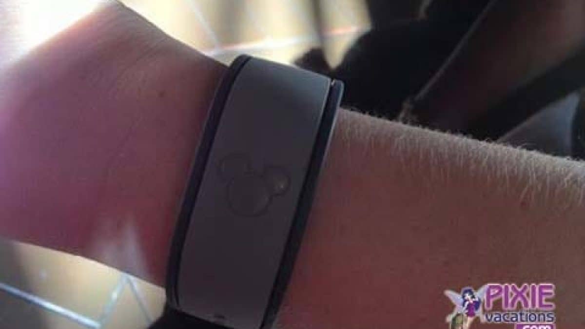 Disney Magic Bands: Everything You Need to Know! - A Few Shortcuts