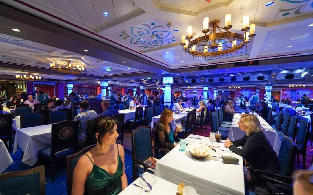 Disney Cruise Line Dining and Restaurants - Disney Cruise Line