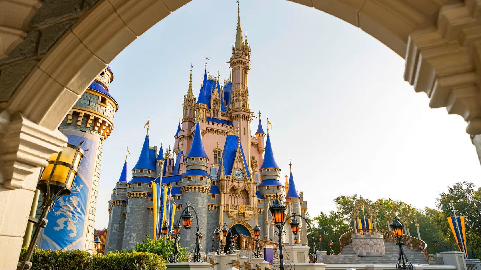 How to Rope Drop Disney World Like a Pro