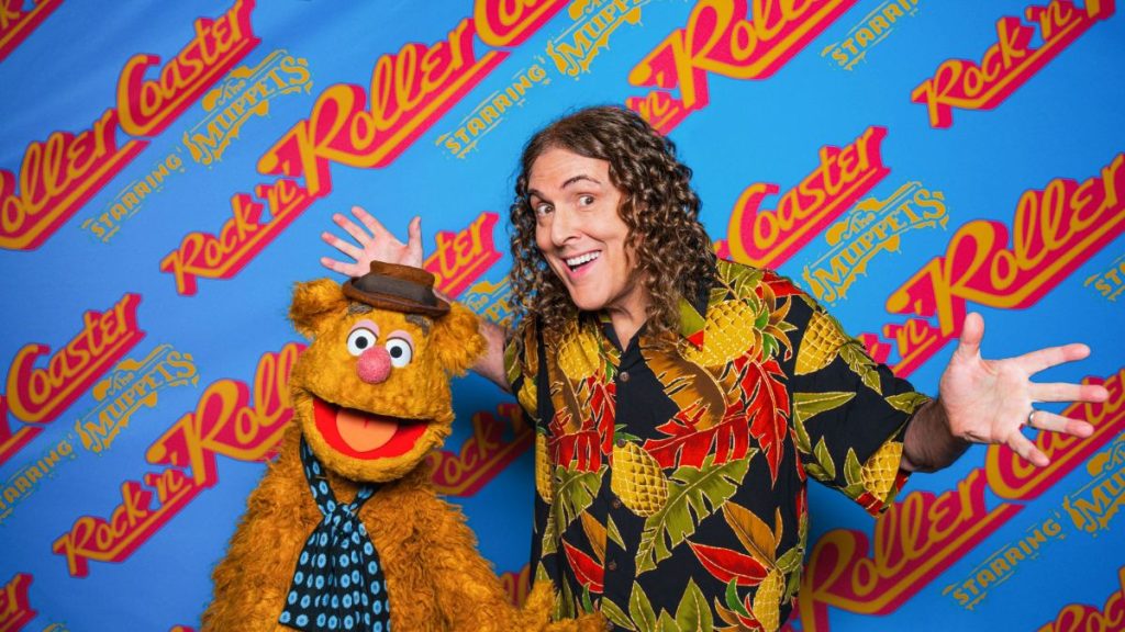 Fozzie Bear and Weird Al Yankovic posing together