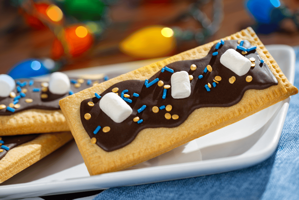 Hot Cocoa Lunch Box Tart at Woody's Lunch Box